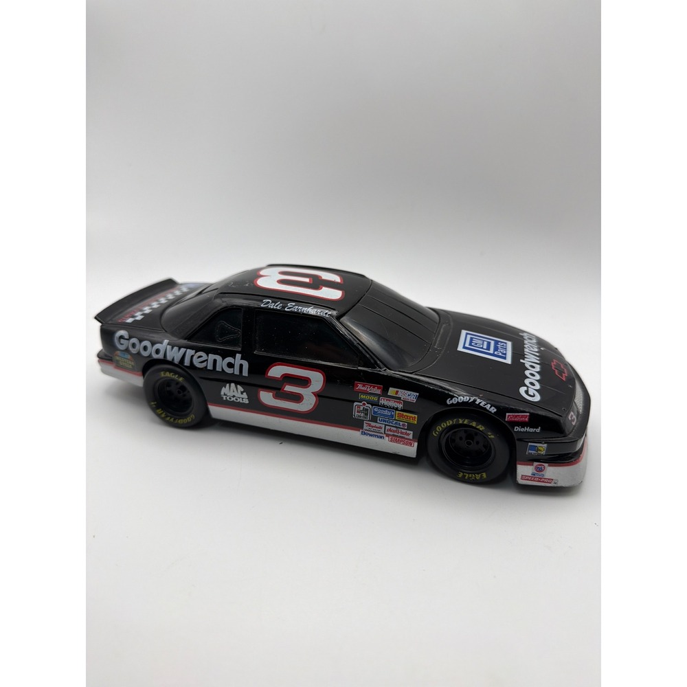 Racing Champions 1993 Dale Earnhardt 3 Goodwrench Lumina Diecast Coin Bank 1:24